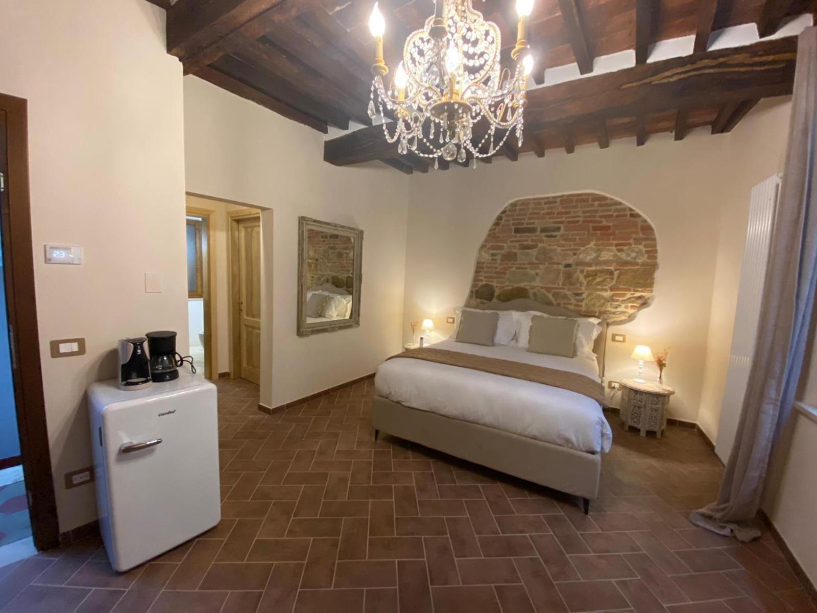 Lastamperia19 Camere-Rooms Montepulciano Luaran gambar