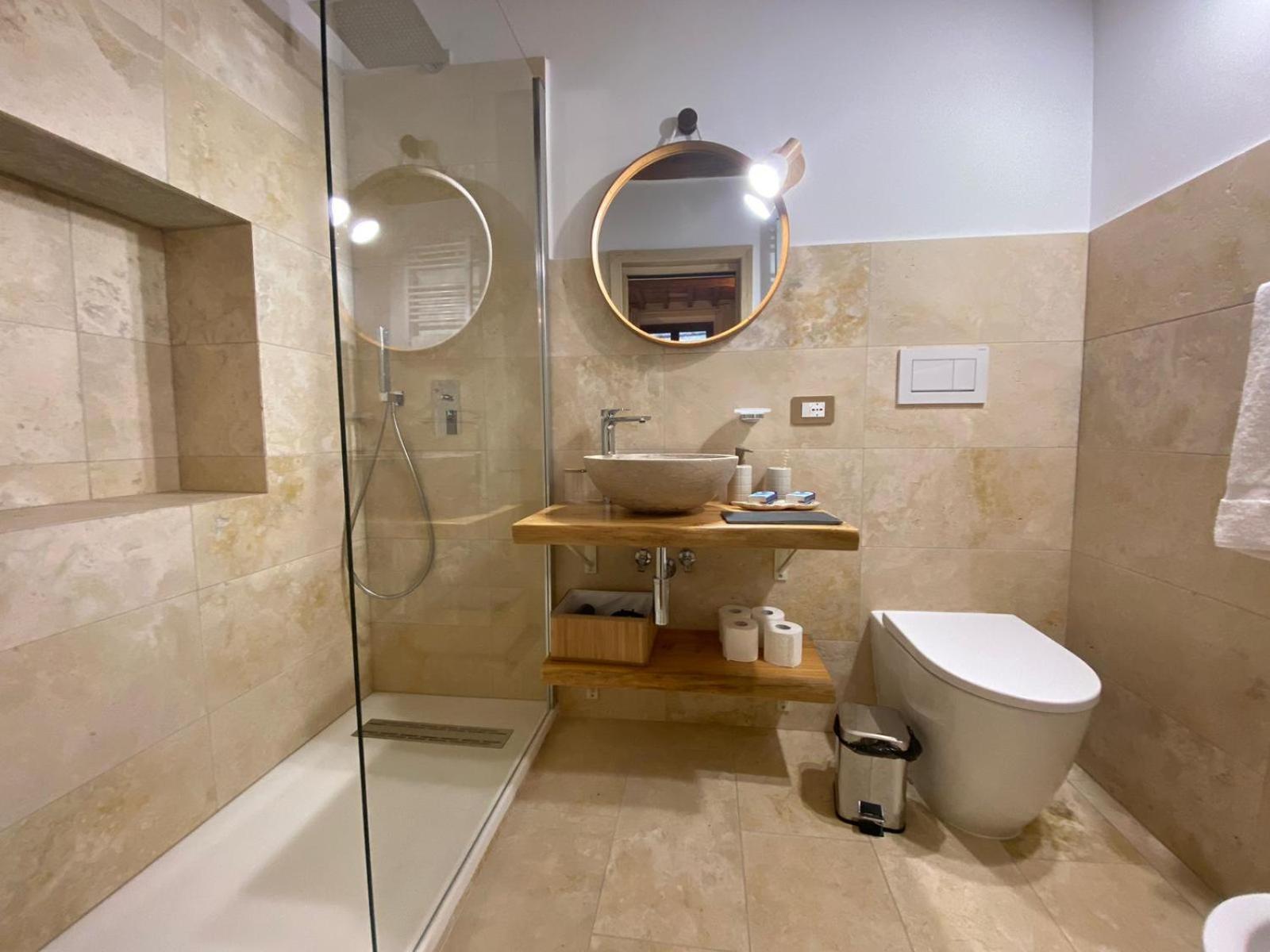 Lastamperia19 Camere-Rooms Montepulciano Luaran gambar