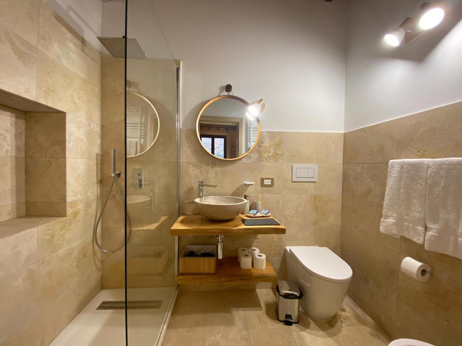 Lastamperia19 Camere-Rooms Montepulciano Luaran gambar