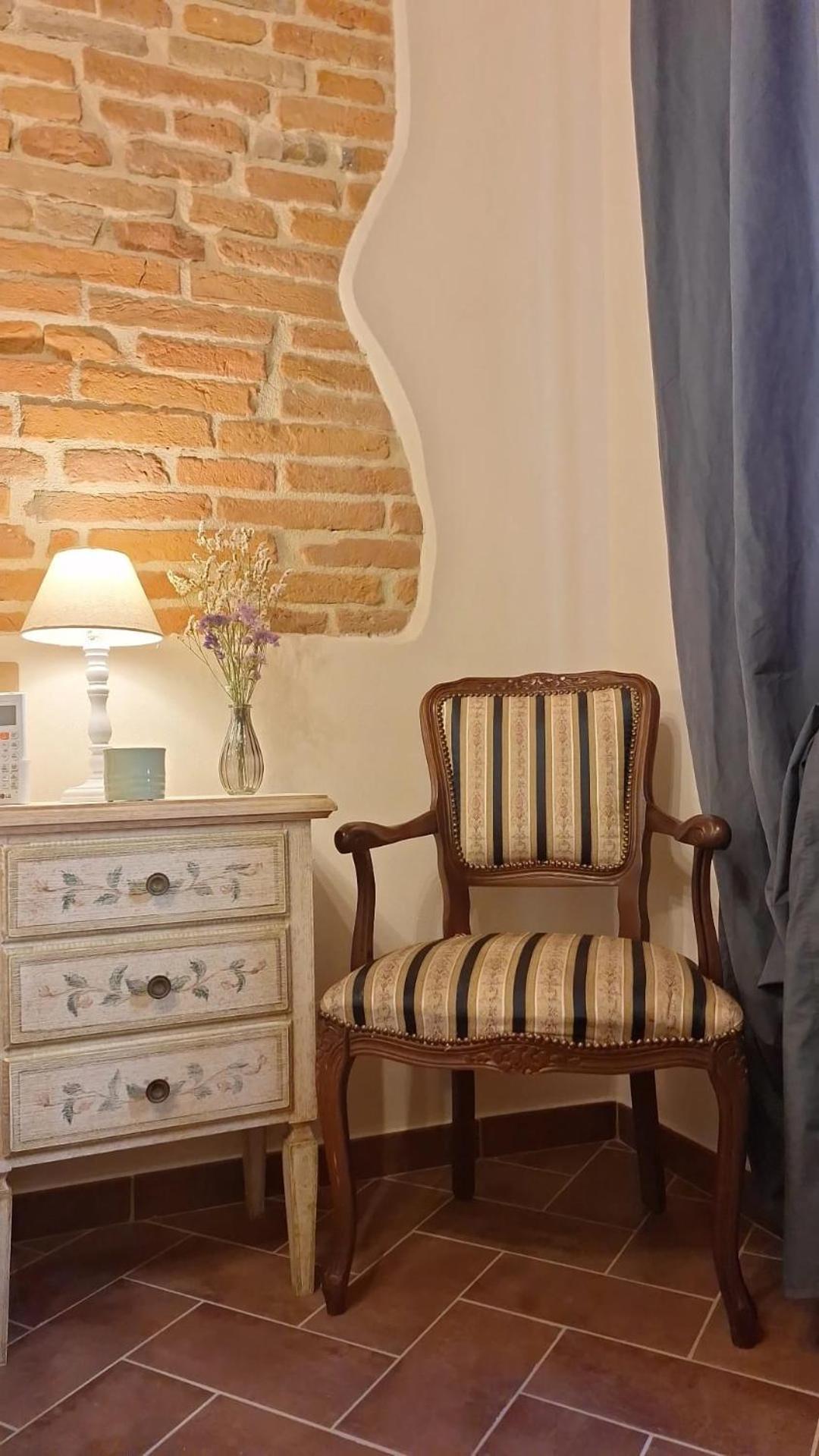 Lastamperia19 Camere-Rooms Montepulciano Luaran gambar